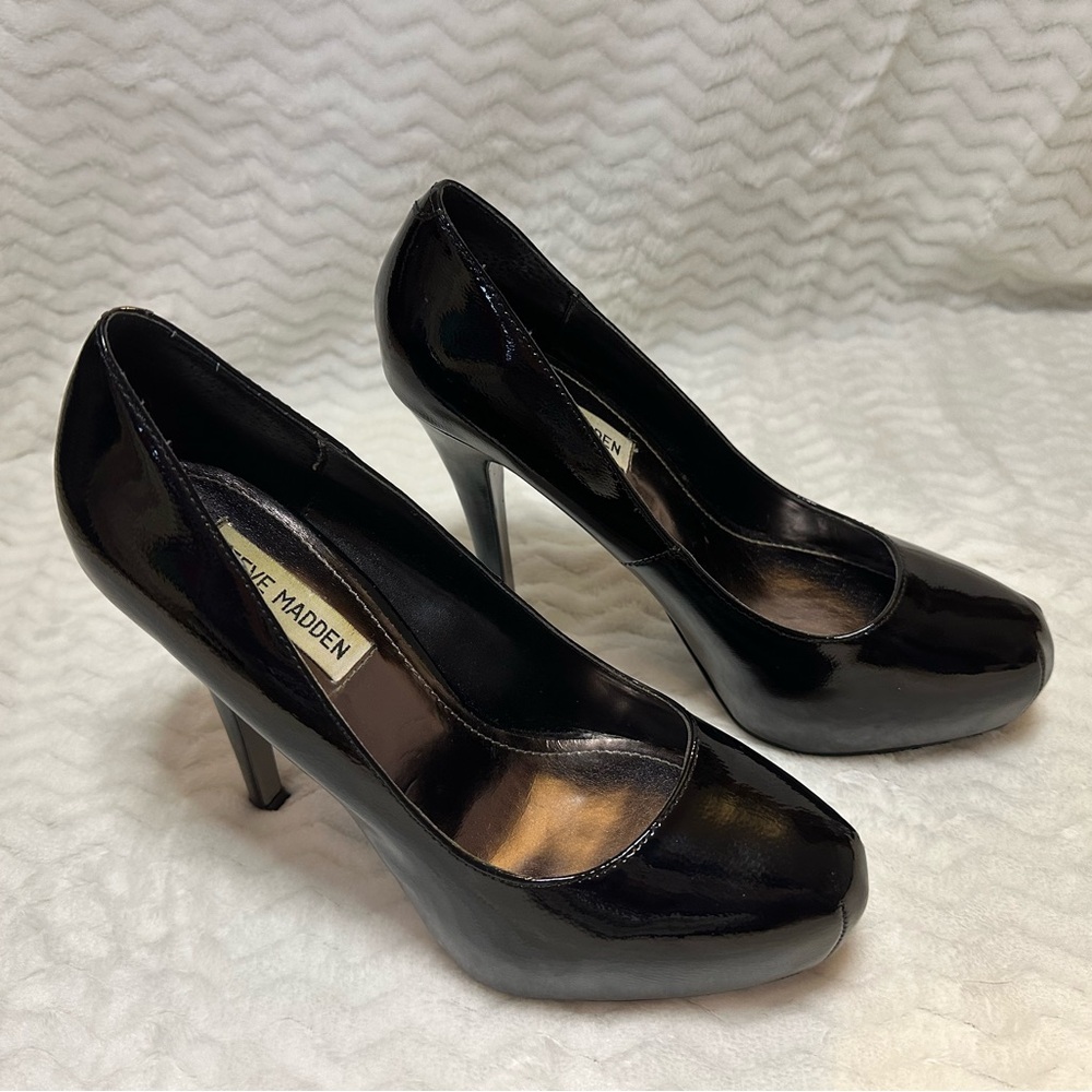 Steve Madden Glossy Black Platform Heels